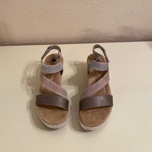 Sandals by Earth Origins